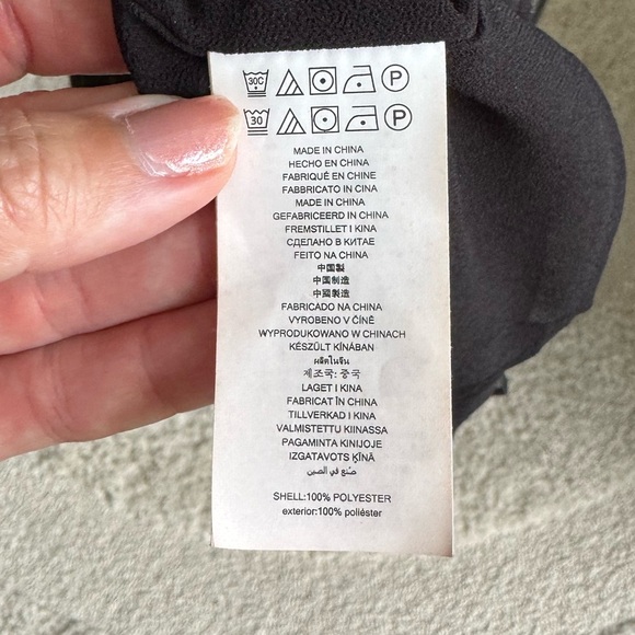 Michael Kors Black Metallic Crinkled Georgette Ruffled Wrap Dress Size Medium - Picture 9 of 11